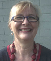 Dr Carol Newnham